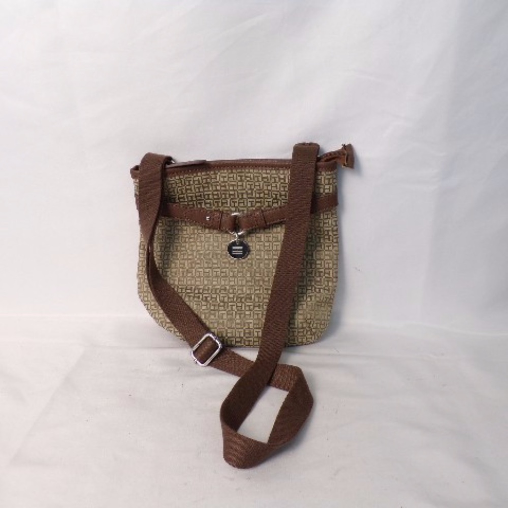 Tommy Hilfiger Signature Crossbody Hobo Women brown fabric purse. one zipper